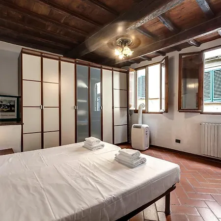 Apartment Pinti 46 *